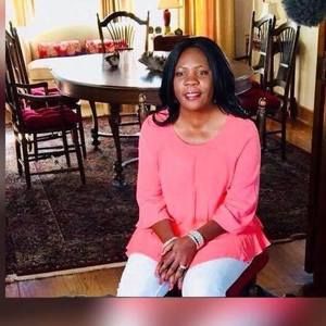 Meet your Posher, Petra